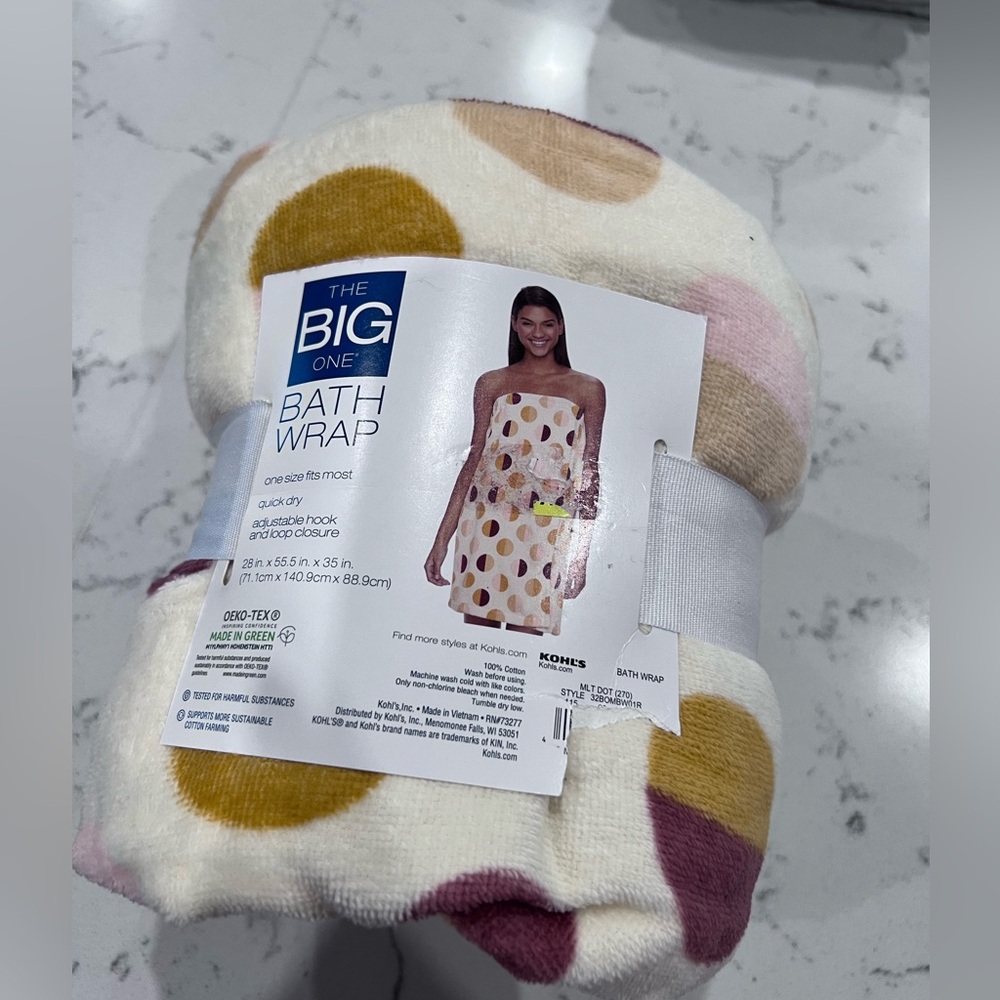 NWOT - Two piece bath and hair wrap.